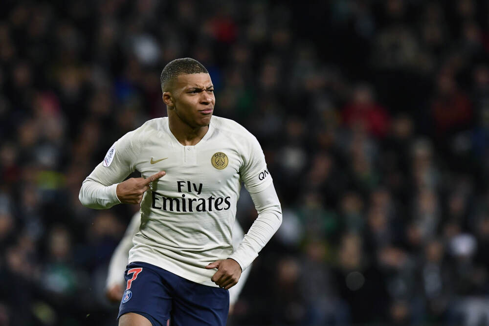 7000万欧抢人！皇马紧盯24岁新星太急切，尤文“非卖品”能松口吗